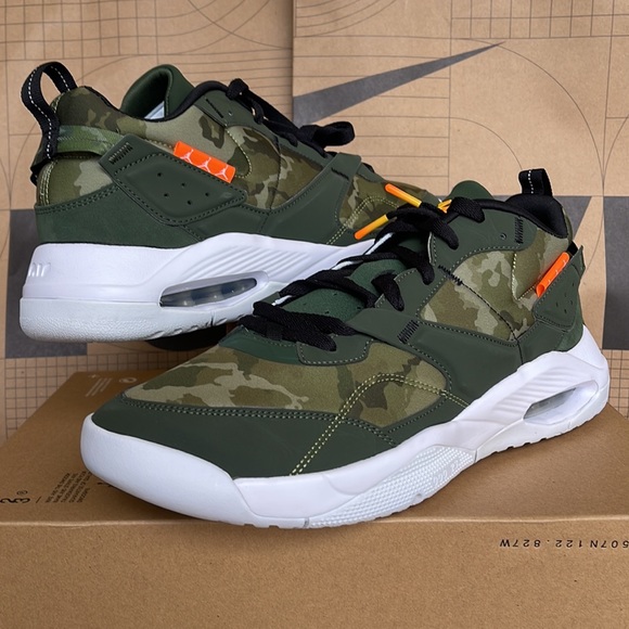 Jordan Other - Jordan Air NFH "Bayou Boys"
Men’
Multi-Color/Black/White/Carbon Green
DM3263-900